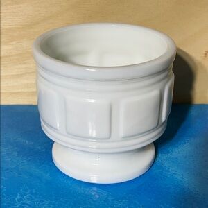 Vintage RANDALL Milk Glass Planter
